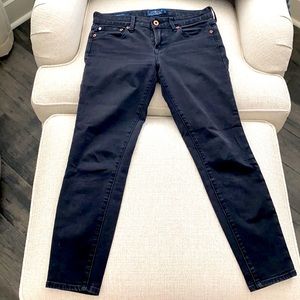 Lucky Brand Lolita Capri. Size 2/26